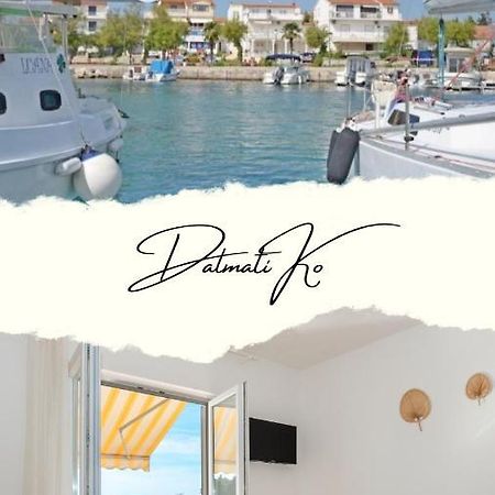 Apartment And Rooms Dalmatiko Vodice Exterior foto