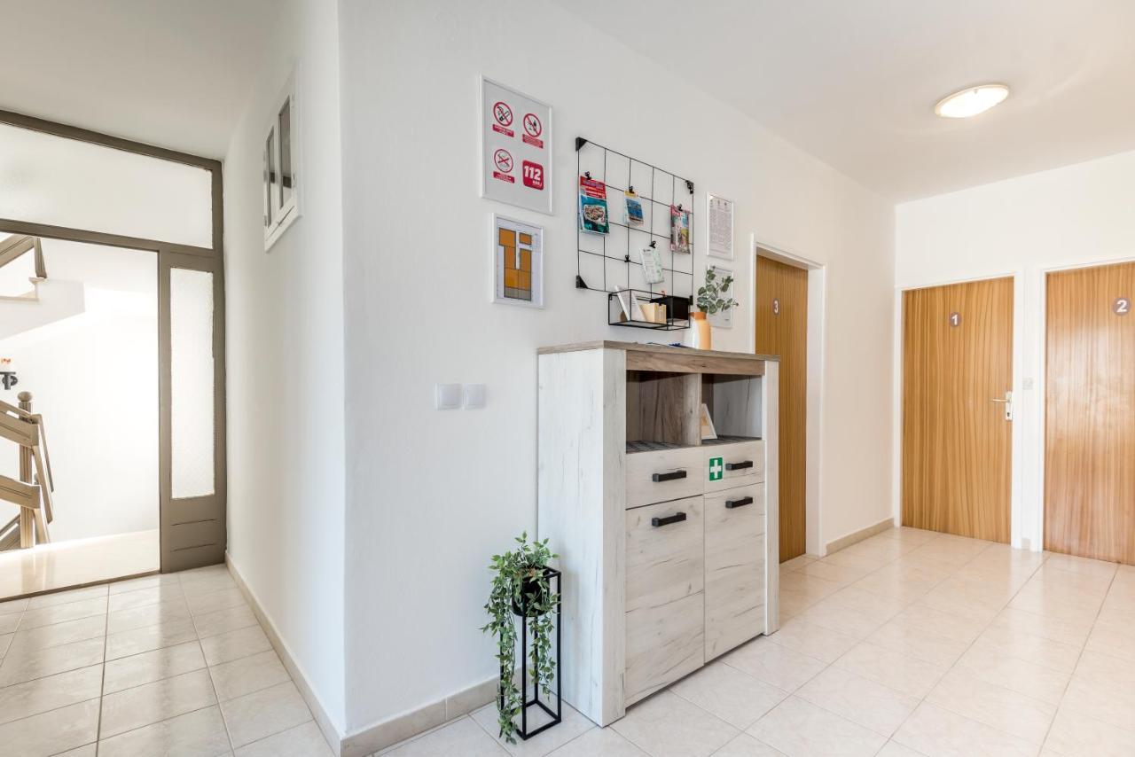 Apartment And Rooms Dalmatiko Vodice Exterior foto
